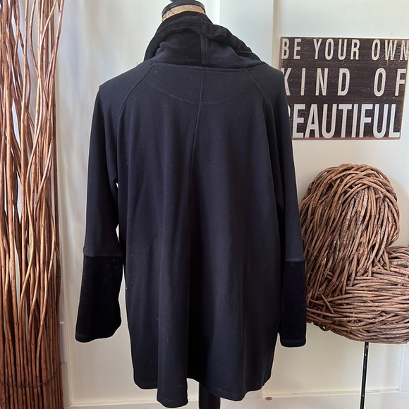 AVE Leisure Black French Terry & Velour Cowl Turtleneck - Picture 5 of 8